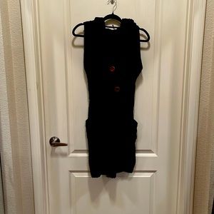 Black Free People knitted vest with hood and POCKETS!